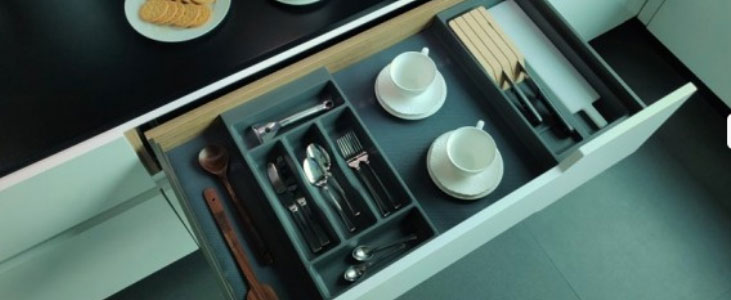 Cutlery Organiser